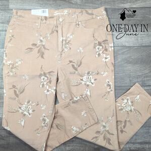 Seven7 High Rise Skinny Corduroy Pants Size 18